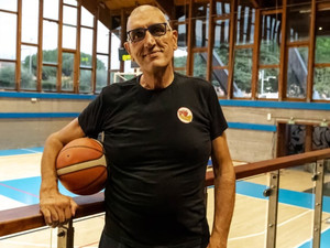 Loano piange Francesco "Checco" Cacace: scomparso a 63 anni lo storico volto del basket locale Loano piange Francesco "Checco" Cacace: scomparso a 63 anni lo storico volto del basket locale