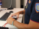 Video porno e violenti, anche con bambini. La Polizia sgomina una vasta rete di scambio e distribuzione: cinque arresti e cinque denunce Video porno e violenti, anche con bambini. La Polizia sgomina una vasta rete di scambio e distribuzione: cinque arresti e cinque denunce