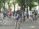Tutti in bici e a giocare a frisbee: il San Giovanni dei torinesi è nei parchi (FOTO e VIDEO)