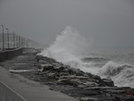 Maltempo, allerta arancione in Liguria per martedì: temporali persistenti e piogge fino a 15 ore. Scuole, decidono i sindaci Maltempo, allerta arancione in Liguria per martedì: temporali persistenti e piogge fino a 15 ore. Scuole, decidono i sindaci