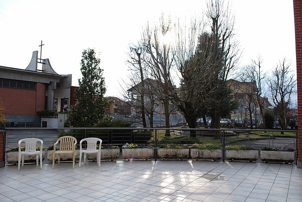 Paura a Brandizzo: 72 ospiti della casa di riposo su 80 sono positivi al covid-19 Paura a Brandizzo: 72 ospiti della casa di riposo su 80 sono positivi al covid-19