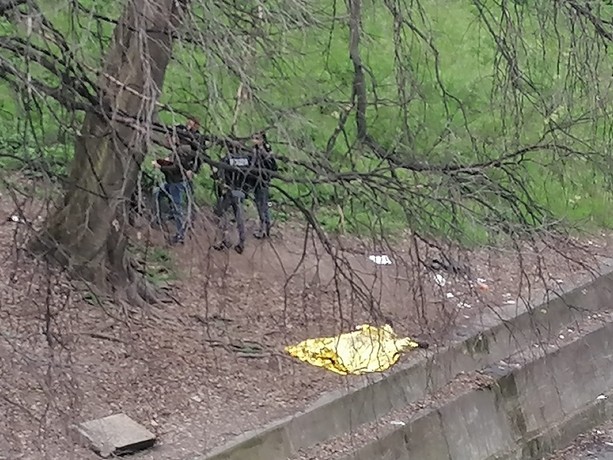 Cadavere sulle sponde della Dora a Torino: è giallo