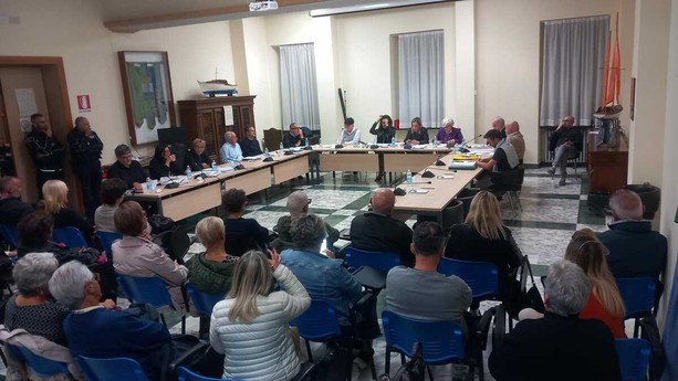 Ceriale, il sindaco Marinella Fasano: “Nessun ribaltone,  necessario proseguire con il mandato amministrativo”