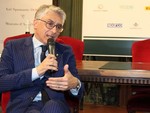 Pd e centrosinistra vorrebbero arruolare l’ex sindaco di Alba Carlo Bo per le elezioni provinciali