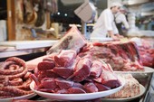 Solfiti nella carne macinata per mantenerla fresca: denunciato macellaio del Braidese