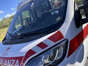 Schianto mortale vicino ad Alba: due motociclisti torinesi perdono la vita scontrandosi con un'auto