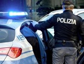 Violenza sessuale su un ragazzo disabile: in manette la madre della vittima e il suo amante