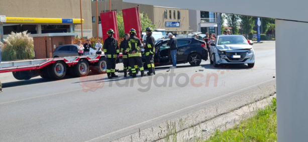 Cuneo, incidente davanti a Mobilandia: chiusa la provinciale verso Mondovì