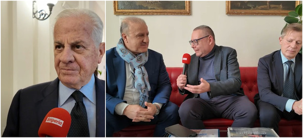 Imperia Calcio, vertice decisivo in Comune per la cessione: il sindaco Scajola incontra Ruggieri e Pedano: "Nuovo nuovo conditio sine qua non" (video) Imperia Calcio, vertice decisivo in Comune per la cessione: il sindaco Scajola incontra Ruggieri e Pedano: "Nuovo nuovo conditio sine qua non" (video)