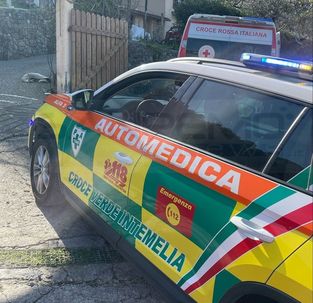 Ventimiglia: 60enne muore mentre lavora in campagna in località Serro Superiore, indagini dei Carabinieri