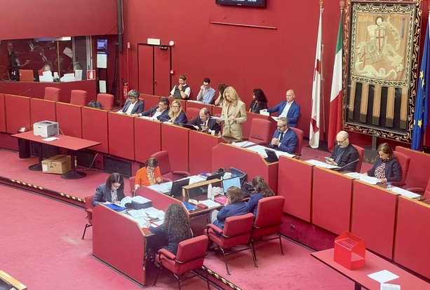 Linee programmatiche 25-30, Salis: “Non inseguiamo il consenso, ma la visione di una città che risponda a chi è molto giovane o deve ancora nascere”