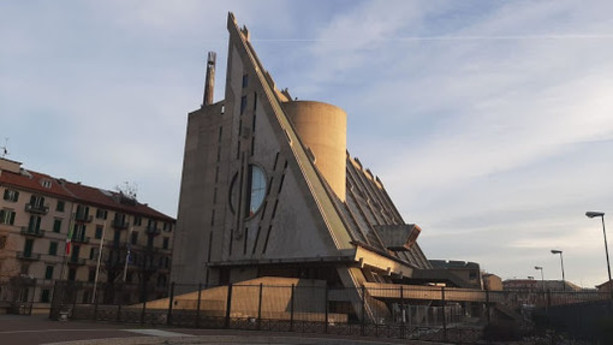 Violenza sessuale nei confronti della figlia minorenne: padre condannato a 6 anni Violenza sessuale nei confronti della figlia minorenne: padre condannato a 6 anni