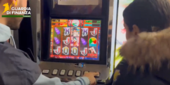 Il falso non risparmia le videoslot, la Gdf scopre un giro di programmi con Batman, Speedy Gonzales e Flash "taroccati"