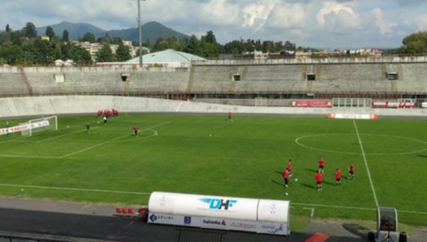 IN DIRETTA. Varese-Oltrepò, solo vincere. Pavia-Varesina per la svolta, Pro Sesto-Solbiatese per un'altra impresa IN DIRETTA. Varese-Oltrepò, solo vincere. Pavia-Varesina per la svolta, Pro Sesto-Solbiatese per un'altra impresa