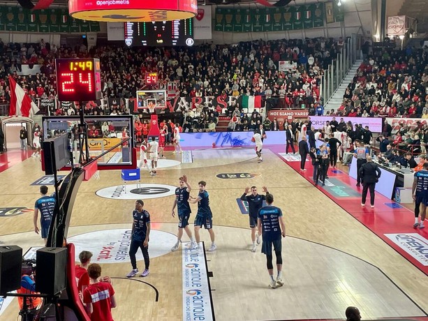 VARESE-NAPOLI, la diretta. A Masnago si apre la quattordicesima giornata. Openjobmetis a caccia del tris