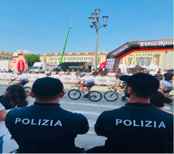 La Polizia di Stato recupera cinque bici rubate ai ciclisti della Fausto Coppi La Polizia di Stato recupera cinque bici rubate ai ciclisti della Fausto Coppi