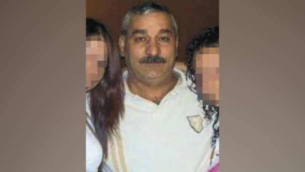 Arrestato per l'omicidio di Massimo Melis, nel suo bar vendeva liquori rubati in provincia di Cuneo. E per ora tace davanti ai giudici Arrestato per l'omicidio di Massimo Melis, nel suo bar vendeva liquori rubati in provincia di Cuneo. E per ora tace davanti ai giudici