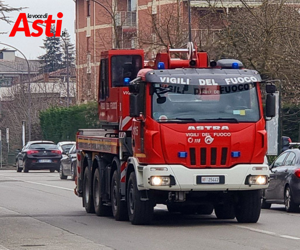 Incidente a Montaldo Scarampi: auto finisce in un dirupo, soccorsi in azione