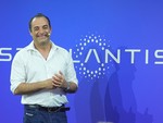 Stellantis, Filosa conferma a Camera e Senato: "Le auto piccole si costruiranno a Mirafiori. La 500 in varie forme" (e Pomigliano) Stellantis, Filosa conferma a Camera e Senato: "Le auto piccole si costruiranno a Mirafiori. La 500 in varie forme" (e Pomigliano)
