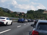 Incidente sull’autostrada A10 tra Albenga e Borghetto: motociclista coinvolto, tratto chiuso Incidente sull’autostrada A10 tra Albenga e Borghetto: motociclista coinvolto, tratto chiuso