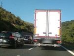 A10 chiusa tra Finale e Pietra: furgone si ribalta dopo lo scontro con un’auto A10 chiusa tra Finale e Pietra: furgone si ribalta dopo lo scontro con un’auto