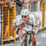Impresa storica dello sloveno Tadej Pogačar alla Milano-Sanremo: cade, rientra e vince attaccando su Cipressa e Poggio Impresa storica dello sloveno Tadej Pogačar alla Milano-Sanremo: cade, rientra e vince attaccando su Cipressa e Poggio