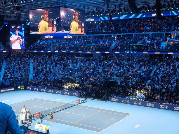 Atp Finals, un Sinner sensazionale vince la finale dei sogni e si conferma campione Atp Finals, un Sinner sensazionale vince la finale dei sogni e si conferma campione