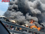 Grave incidente sull'autostrada A21 tra due mezzi pesanti. Prende fuoco una bisarca, morto il conducente