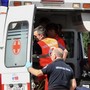 Incidente in superstrada a Besozzo, soccorse due persone dopo una caduta dalla moto