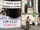 Blitz di Extinction in Comune con bandiere pro-Pal: &quot;Basta accordi con Israele&quot;