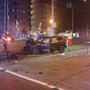 Terribile schianto all'alba in piazza Derna: due feriti, viabilità del tram bloccata Terribile schianto all'alba in piazza Derna: due feriti, viabilità del tram bloccata