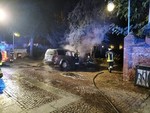 Decine di auto bruciate a Cavallermaggiore in cinque mesi: a processo il presunto incendiario