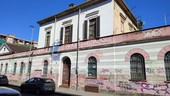 Via Alessandria, un centro per i giovani al posto dell'ex asilo occupato: ecco la proposta (l'unica) che arriva dal Sermig