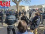Tafferugli in Piazza del Palio: tensioni tra anarchici e Fratelli d’Italia, interviene la Polizia municipale
