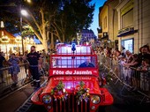 Grasse si veste di bianco: la Festa del Gelsomino compie 80 anni e trasforma la capitale del profumo in un grande palcoscenico a cielo aperto Grasse si veste di bianco: la Festa del Gelsomino compie 80 anni e trasforma la capitale del profumo in un grande palcoscenico a cielo aperto