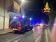 Tradate, in fiamme il tetto di un'abitazione: ferito lievemente un vigile del fuoco Tradate, in fiamme il tetto di un'abitazione: ferito lievemente un vigile del fuoco
