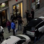 A San Salvario un incrocio nelle mani degli spacciatori: &quot;Risse, droga e minacce, abbiamo paura&quot; [VIDEO]
