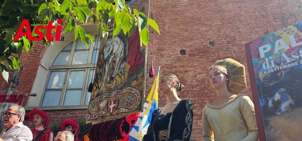 Sarà un Palio di Asti "caldissimo", cresce l’attesa: domenica 6 settembre la sfida in piazza Alfieri Sarà un Palio di Asti "caldissimo", cresce l’attesa: domenica 6 settembre la sfida in piazza Alfieri